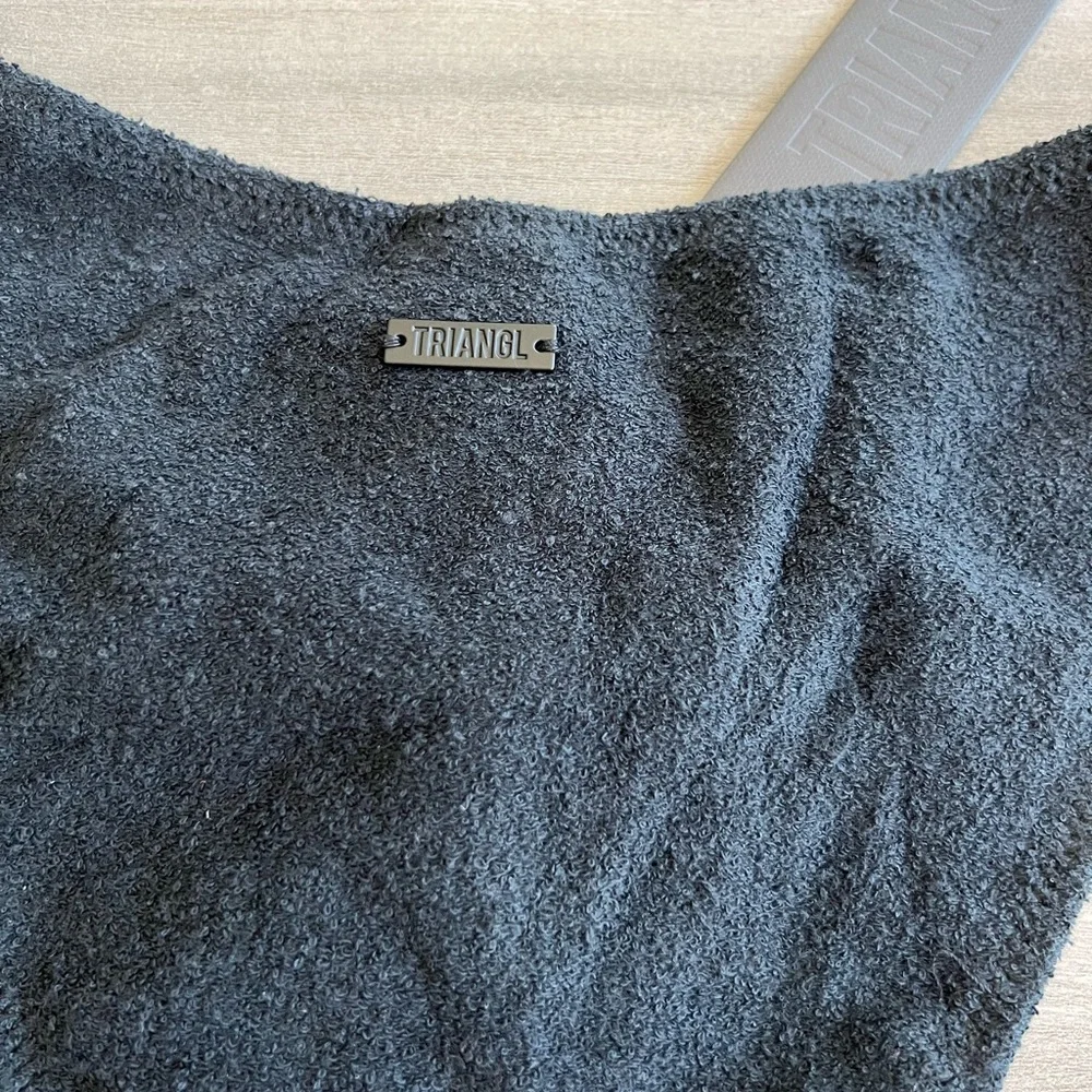 Triangl black terry cloth cheeky style - Picture 3 of 3